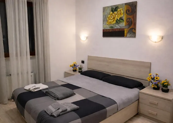 Pansiyon Golden - Golden - Close To Metro C
